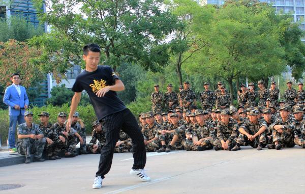 点击查看原图