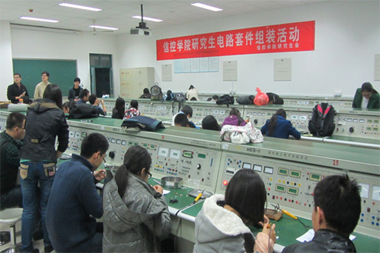 套件组装活动现场